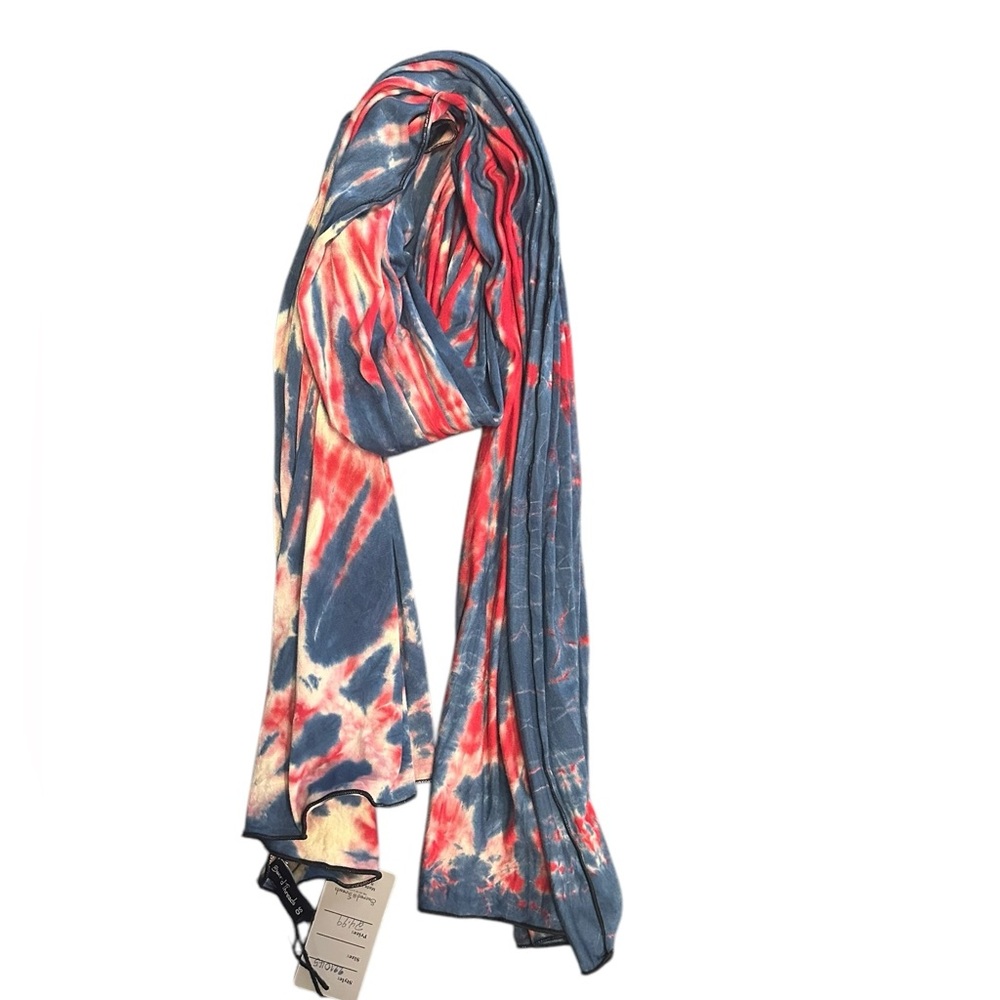 NWT.  Sacred Threads Tye-Dye Scarf.222171. CL/GR 04